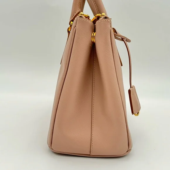 Prada Saffiano Leather Medium Galleria Crossbody - Picture 4 of 16